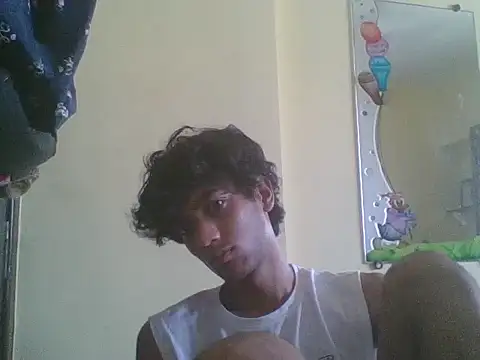 Snapshot of Alfasex8 chatting on 05-17-26, 04:21 Alfasex8 online show from 05-17-26, 04:21
