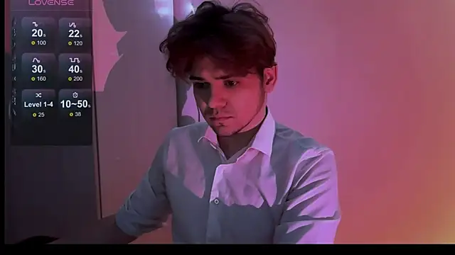 Snapshot of 1RobertTT chatting on 09-12-25, 08:31 1RobertTT online show from 09-12-25, 08:31