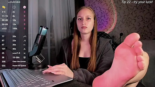 DarcySiren online show from 04-22-26, 11:12