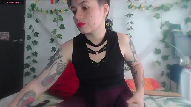 Mitsuha gate online show from 02-13-26, 03:41