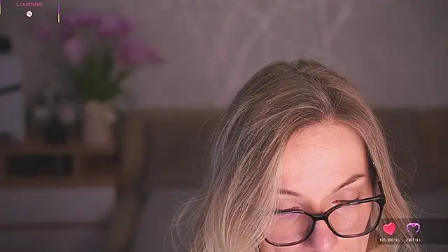 Vanille Mystery online show from 04-22-26, 10:00