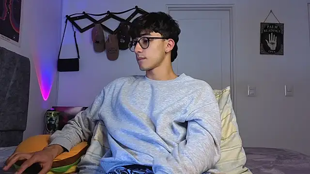 LatinReall online show from 01-09-26, 03:31