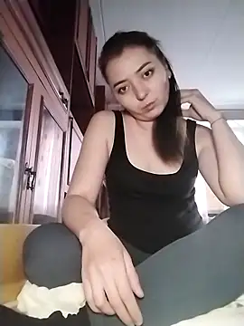 Viktoriia27 online show from 04-13-26, 03:50