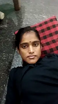 Guriya0076 online show from 09-23-25, 04:21