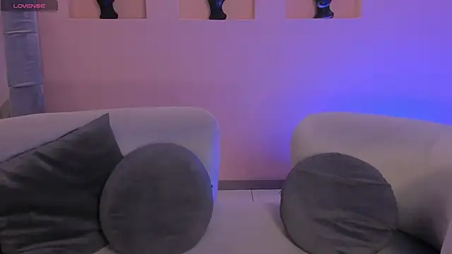 AmbarJames  online show from 02-24-26, 12:14