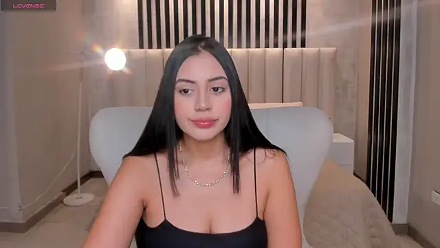 AmbarJames  online show from 04-22-26, 11:23