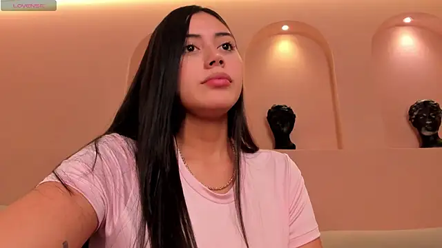 AmbarJames  online show from 04-23-26, 12:29