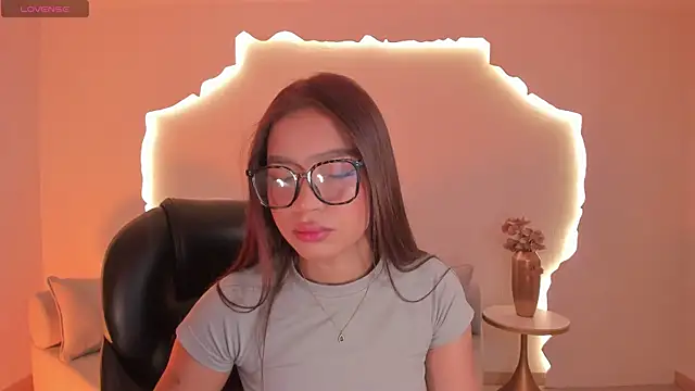 SophieHouston  online show from 06-27-26, 03:44