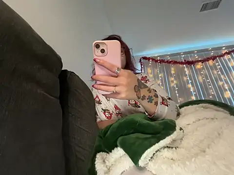 moan4mona online show from 02-06-26, 03:37