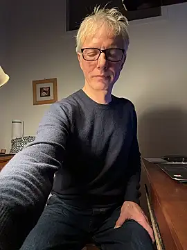 SexyLeon8 online show from 01-09-26, 03:15