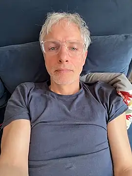 SexyLeon8 online show from 04-11-26, 09:57