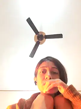 babe jasmine online show from 12-17-25, 02:28