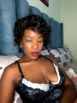 Snapshot of Caramel_Mellow chatting on 01-10-26, 10:25 Caramel Mellow online show from 01-10-26, 10:25