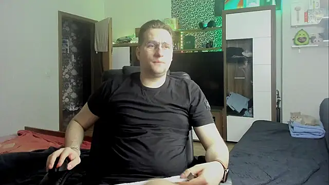 Snapshot of romiosabrino chatting on 03-19-26, 02:32 romiosabrino online show from 03-19-26, 02:32