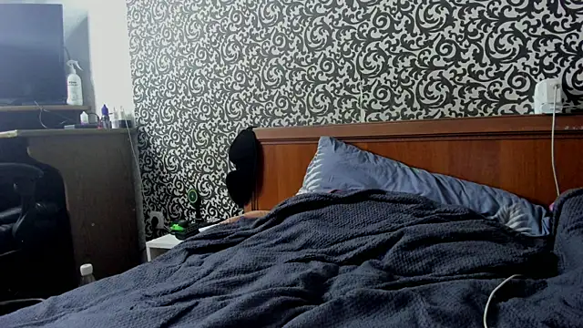 Snapshot of romiosabrino chatting on 03-31-26, 04:07 romiosabrino online show from 03-31-26, 04:07