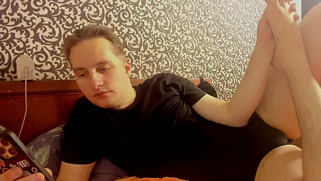 Snapshot of romiosabrino chatting on 05-11-26, 04:04 romiosabrino online show from 05-11-26, 04:04