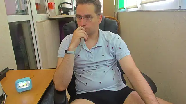 Snapshot of romiosabrino chatting on 05-16-26, 12:48 romiosabrino online show from 05-16-26, 12:48