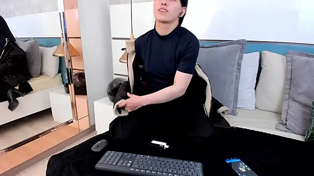 Ashkoreh online show from 04-23-26, 07:38