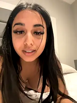 LilMisIndianx online show from 10-14-25, 06:58