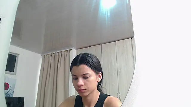 Snapshot of pinky_f00x chatting on 05-01-26, 07:29 pinky f00x online show from 05-01-26, 07:29
