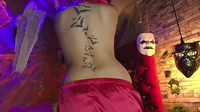 Victoria Thompson1 online show from 11-02-25, 03:03