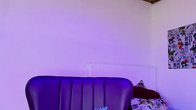 Victoria Thompson1 online show from 12-16-25, 08:03