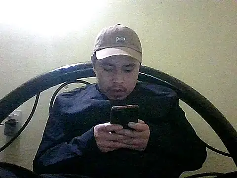 Snapshot of jorgexsuil2hh chatting on 02-22-26, 05:51 jorgexsuil2hh online show from 02-22-26, 05:51