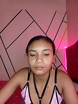 Snapshot of liz7skinny chatting on 09-19-25, 07:25 liz7skinny online show from 09-19-25, 07:25