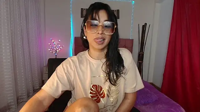 hannagomez 24 online show from 02-04-26, 10:47