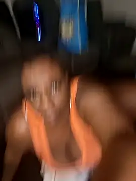 Thickkemzz41 online show from 04-08-26, 05:40