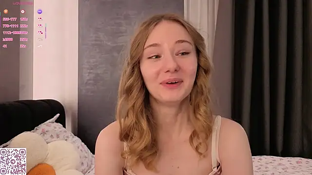 Snapshot of ElvinaRose chatting on 11-13-25, 02:10 ElvinaRose online show from 11-13-25, 02:10