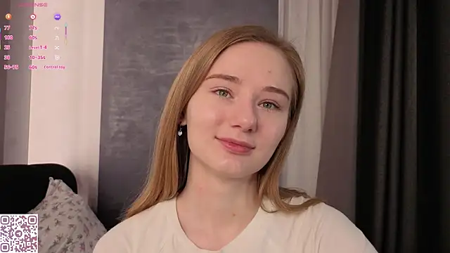 Snapshot of ElvinaRose chatting on 11-24-25, 02:11 ElvinaRose online show from 11-24-25, 02:11