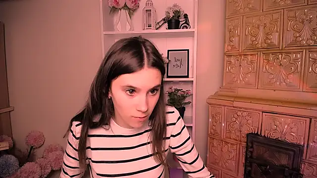 RosaRay  online show from 04-15-26, 06:20