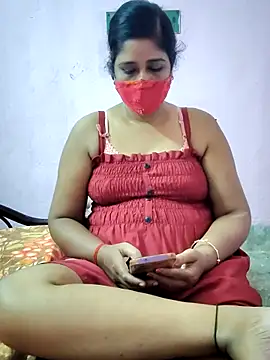 Snapshot of Rupali201 chatting on 10-22-25, 04:24 Rupali201 online show from 10-22-25, 04:24