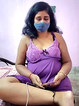 Snapshot of Rupali201 chatting on 10-25-25, 09:50 Rupali201 online show from 10-25-25, 09:50