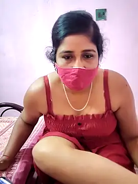 Snapshot of Rupali201 chatting on 11-05-25, 04:45 Rupali201 online show from 11-05-25, 04:45