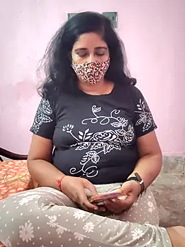 Snapshot of Rupali201 chatting on 12-14-25, 04:12 Rupali201 online show from 12-14-25, 04:12