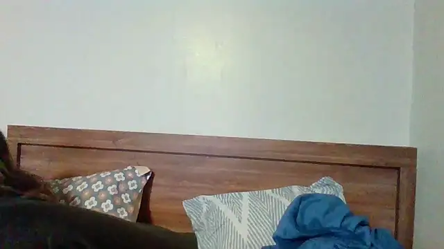 Snapshot of Baby_Mon chatting on 10-13-25, 05:29 Baby Mon online show from 10-13-25, 05:29