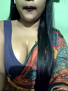 Snapshot of JIYA-04 chatting on 09-25-25, 11:14 JIYA-04 online show from 09-25-25, 11:14