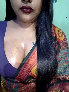 Snapshot of JIYA-04 chatting on 11-20-25, 02:39 JIYA-04 online show from 11-20-25, 02:39