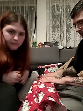 Snapshot of Engelundteufelchen23 chatting on 12-17-25, 07:20 Engelundteufelchen23 online show from 12-17-25, 07:20