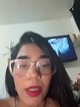 ElaRose 12 online show from 04-26-26, 08:06