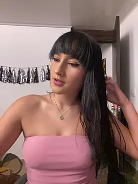 Snapshot of lenkaa chatting on 11-23-25, 01:38 lenkaa online show from 11-23-25, 01:38