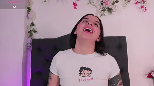 kaylee lee online show from 04-24-26, 04:26