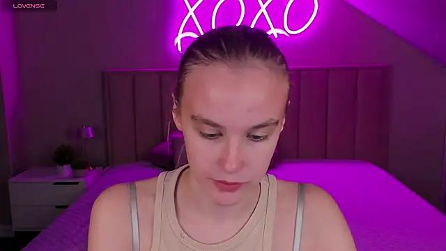 Carolin Miller online show from 11-15-25, 10:34