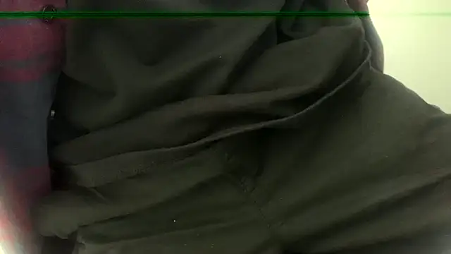 Snapshot of Starfight-Xela chatting on 04-11-26, 01:37 Starfight-Xela online show from 04-11-26, 01:37