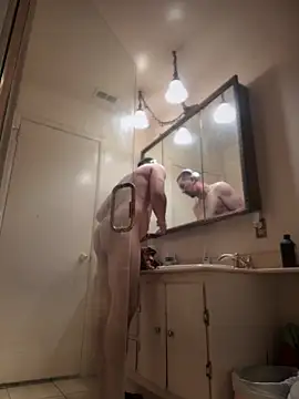 Snapshot of himNIGuys chatting on 09-30-25, 07:02 himNIGuys online show from 09-30-25, 07:02