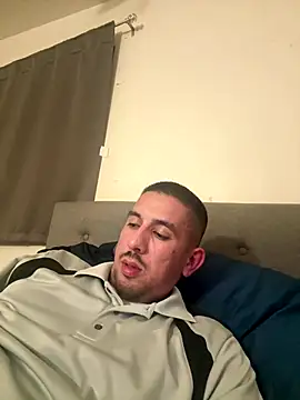 Snapshot of himNIGuys chatting on 10-24-25, 03:47 himNIGuys online show from 10-24-25, 03:47