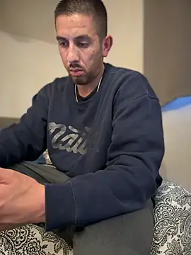 Snapshot of himNIGuys chatting on 10-31-25, 07:26 himNIGuys online show from 10-31-25, 07:26