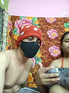 Seducing couple online show from 07-13-26, 09:45